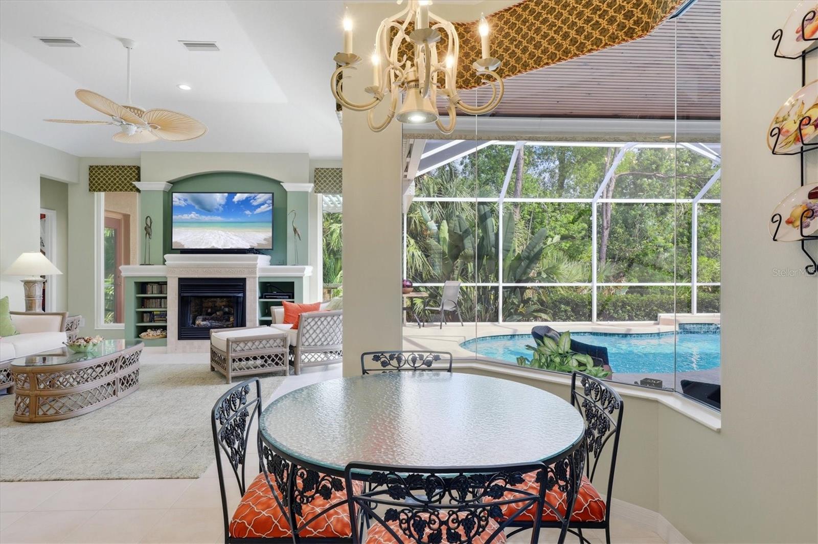 EDGEWATER VILLAGE SUBPHASE B - Residential