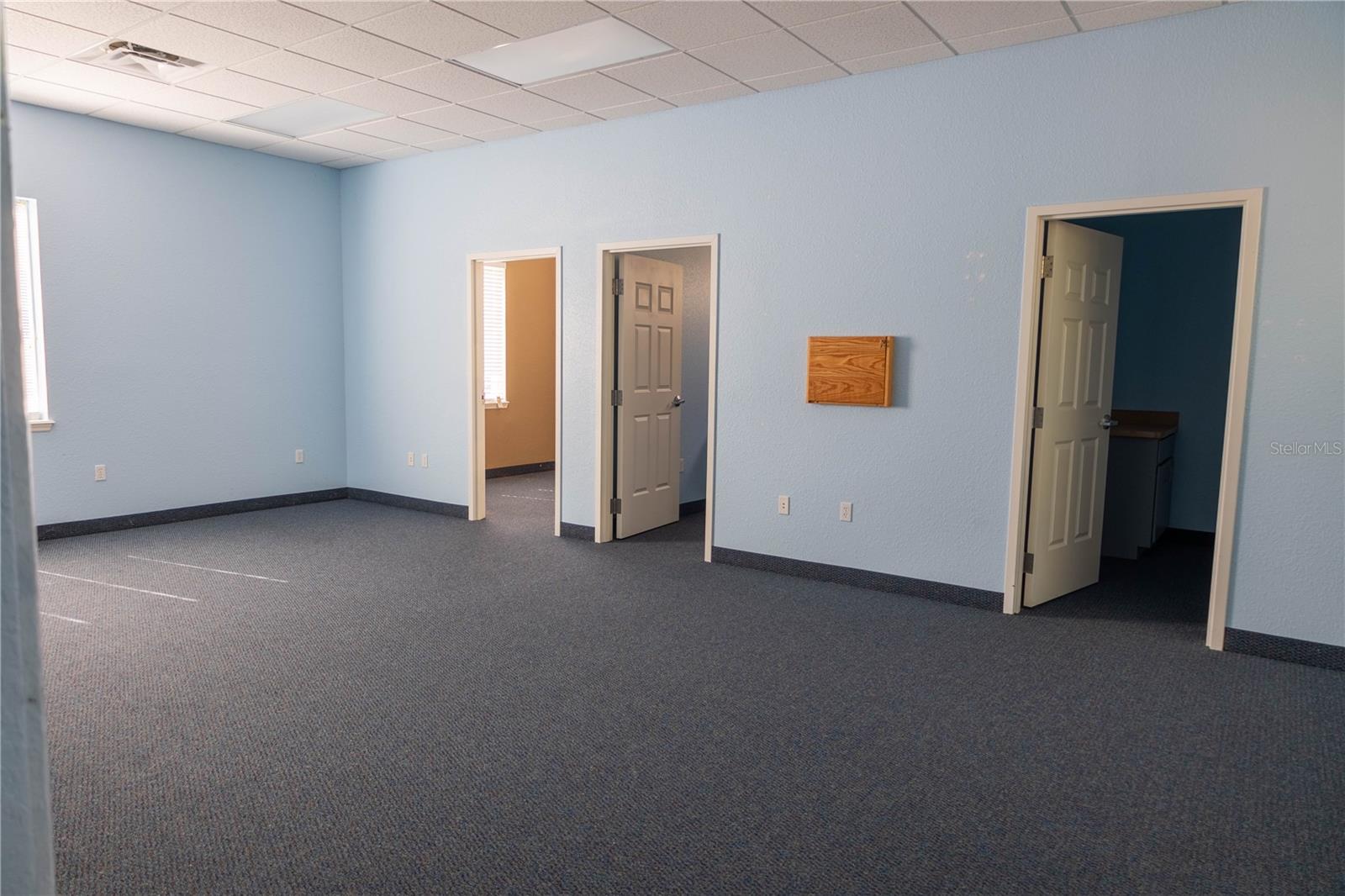 OAKHURST PROFESSIONAL PARK - Commercial Lease