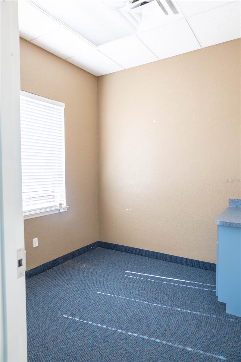 OAKHURST PROFESSIONAL PARK - Commercial Lease