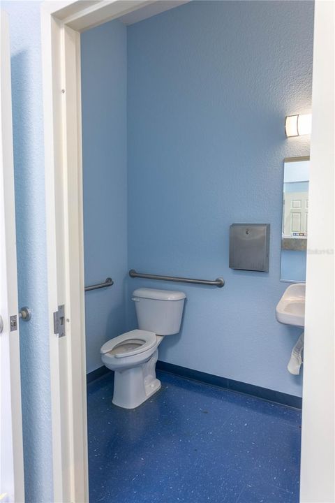 Tiny photo for 1305 SE 25th Loop, Ocala, FL 34471 (MLS # OM719214)