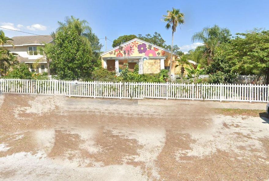 Home builders, come and Develop or Redevelop this incredible Gulfport property. Located in the heart of one of the most desirable neighborhoods in Gulfport. This property was once part of the Sunflower School. However, its been recently subdivided and sits on almost 11,000 square foot lot. The block building is 3972sf. Surrounded by homes valued at over $400/sf, serene park and best of all walking distance to downtown Gulfport and Beach Blvd. with a world of shops, restaurants, bars and more. Gulfport is known for its diversity and artful flare. Developers and buyers need to confirm zoning, planning and development details with the city of Gulfport, but it may be possible to build a duplex, or single family home on the lot.