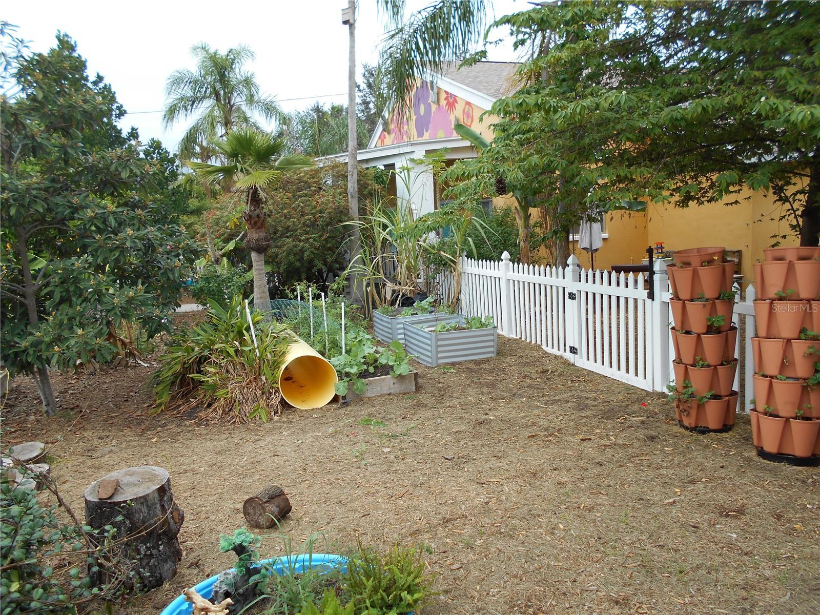 VETERAN CITY - Residential