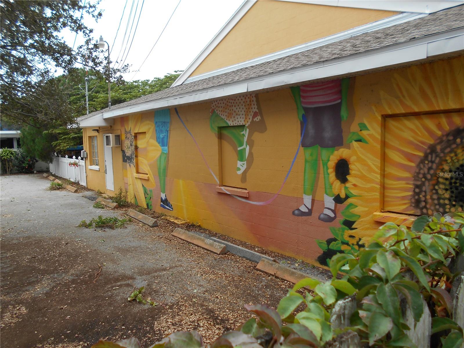 VETERAN CITY - Residential