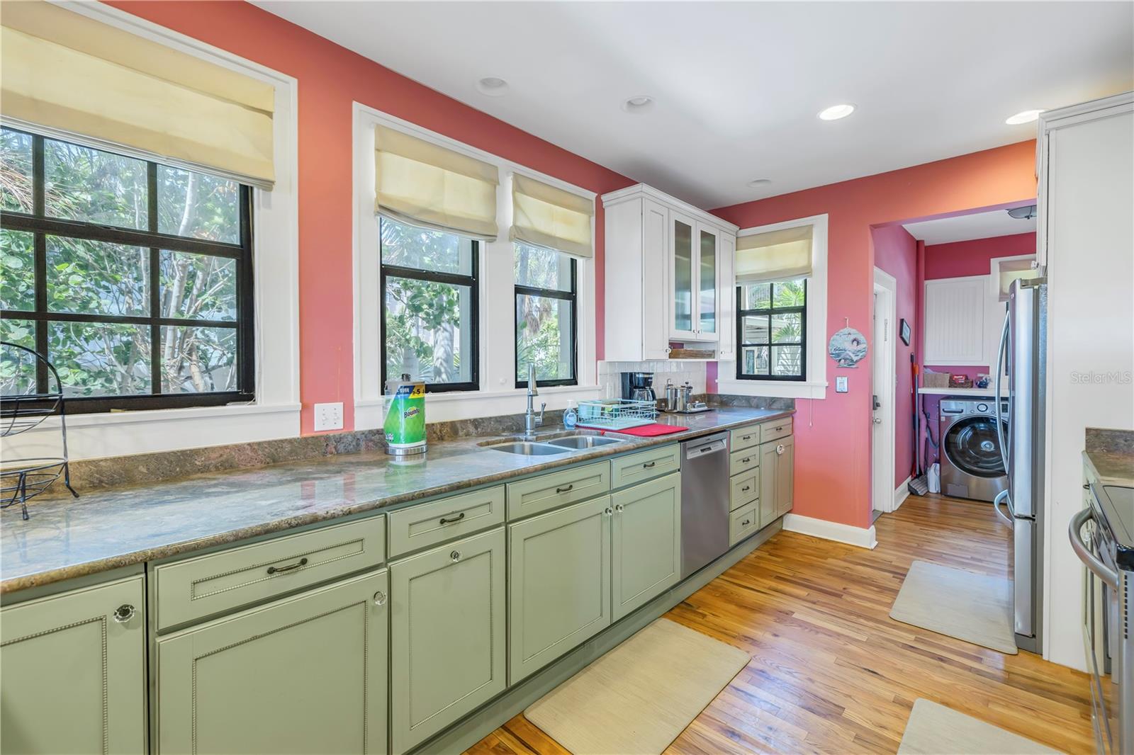 HAVEN BEACH SUB - Residential Income