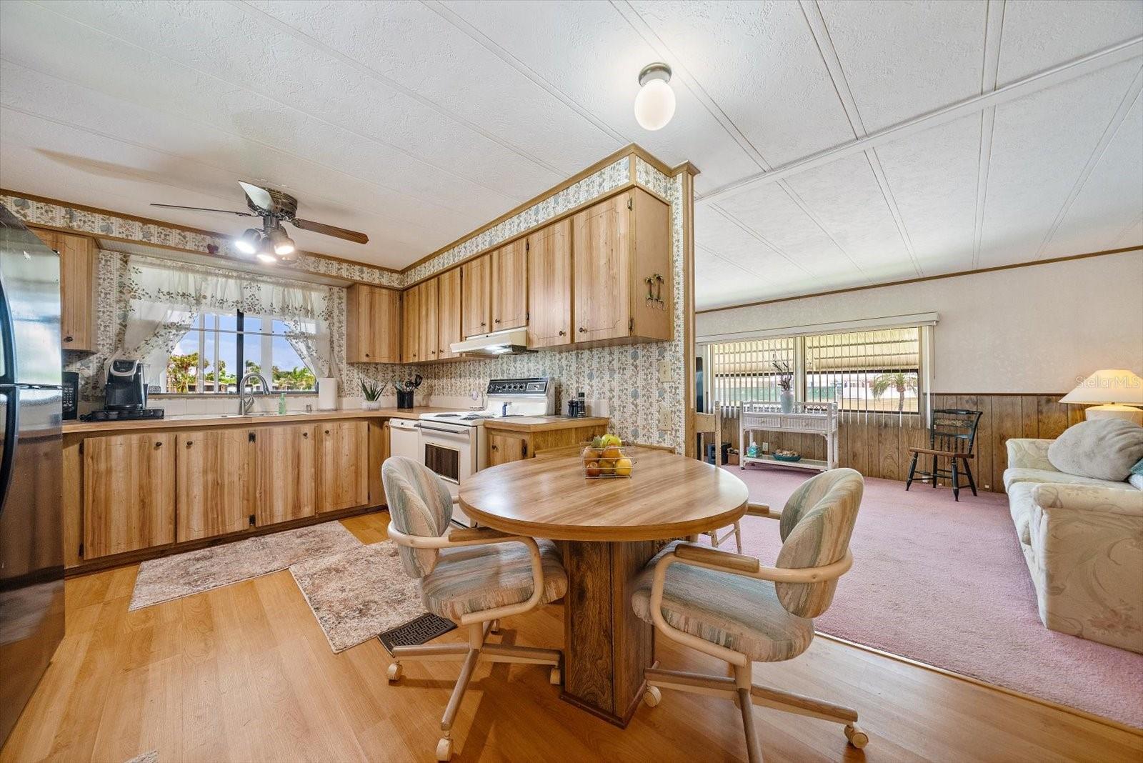 LEISURE LAKE MOBILE HOME PARK CO-OP - Residential