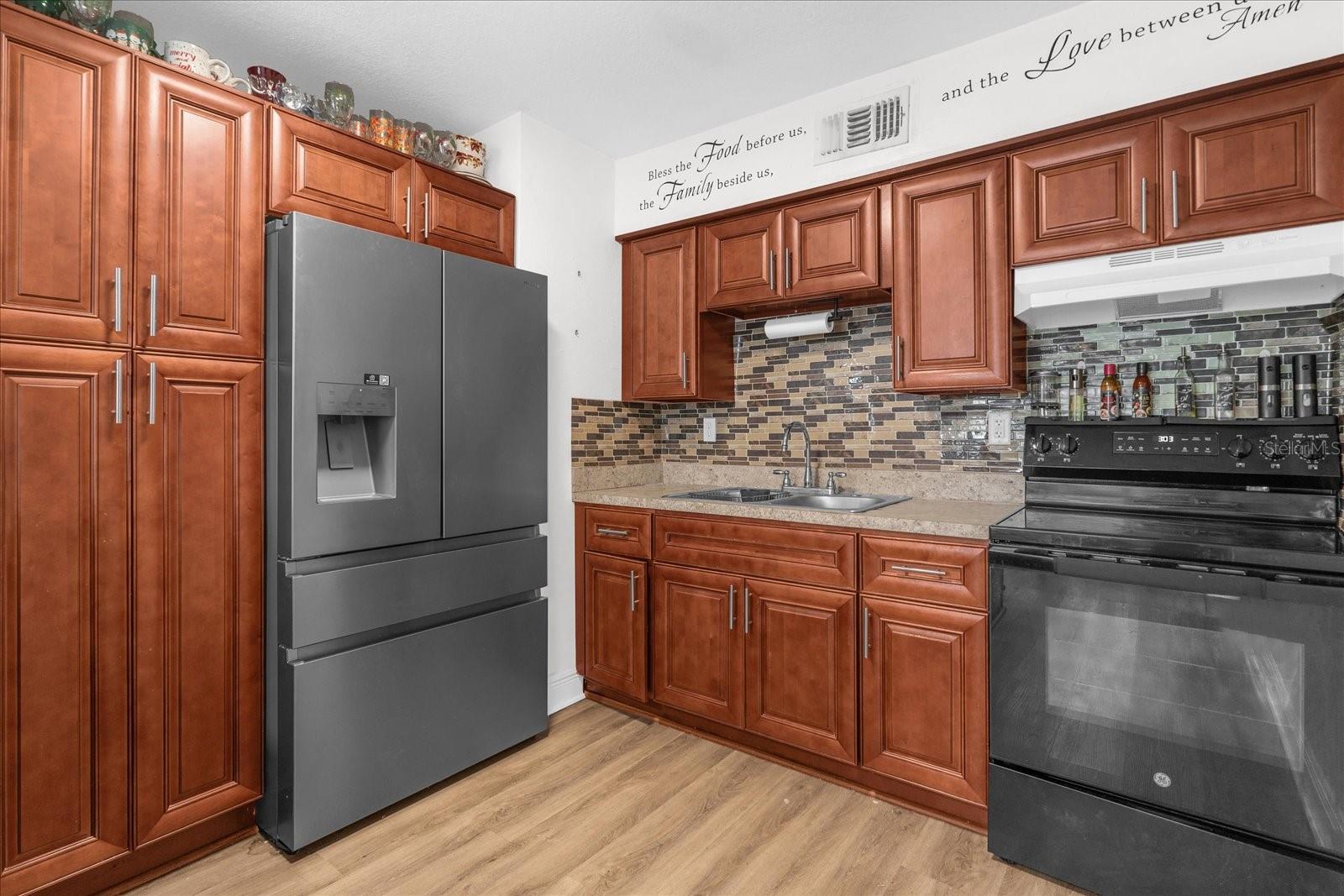 TANGELO PARK SEC 03 - Residential