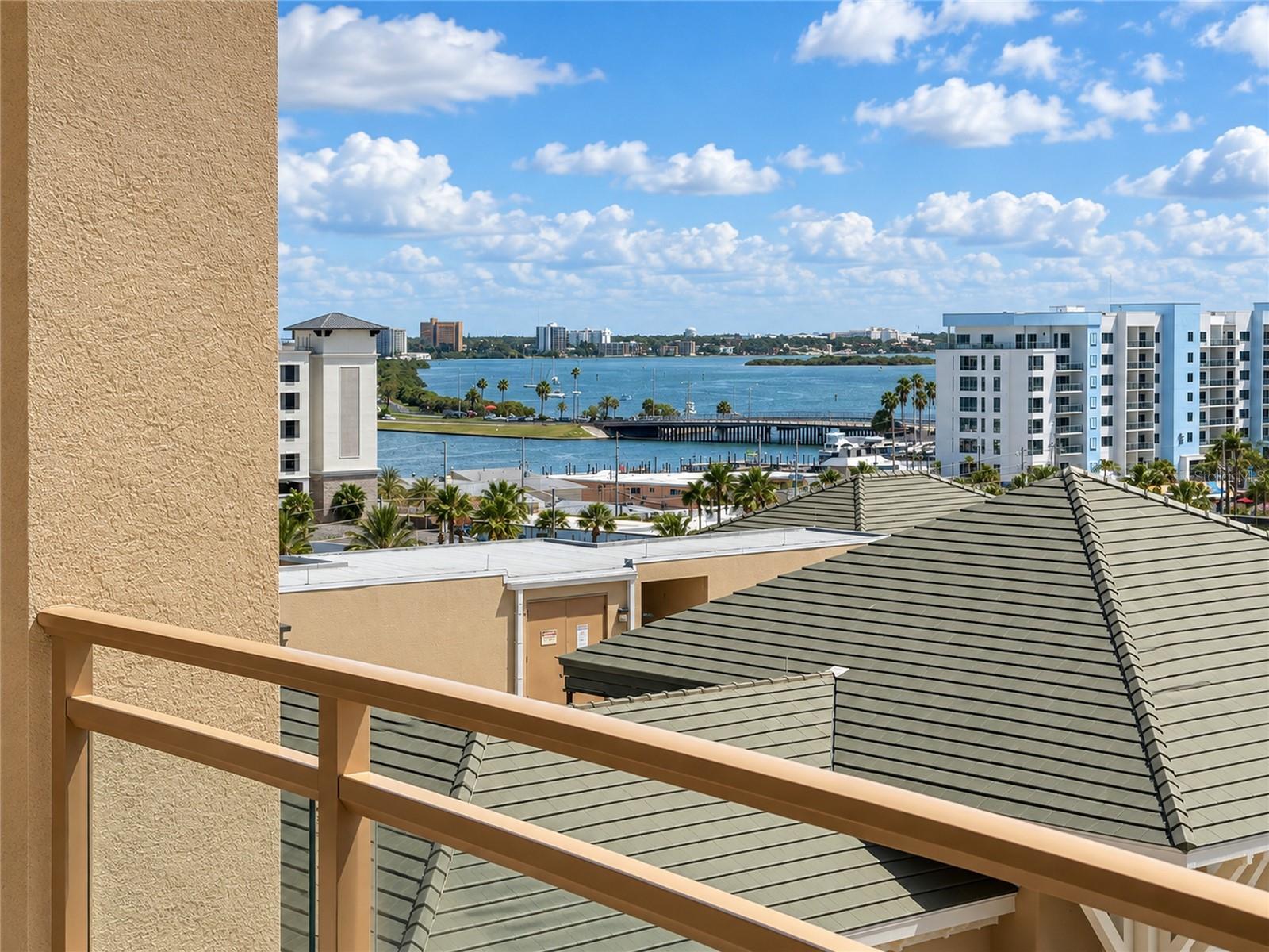 11 BAYMONT STREET 807