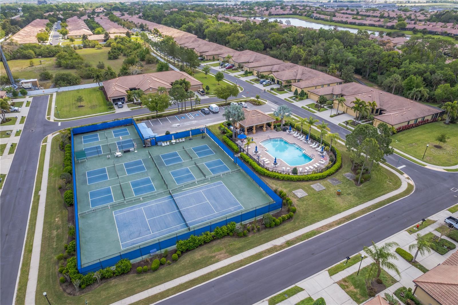 SOUTHSHORE FALLS PH 2 - Residential