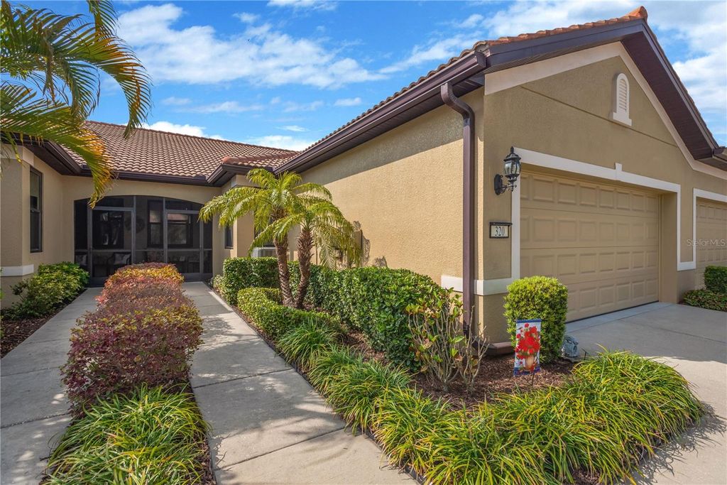 Photo of 320 Bluewater Falls Court, Apollo Beach, FL 33572 (MLS # TB8489848)