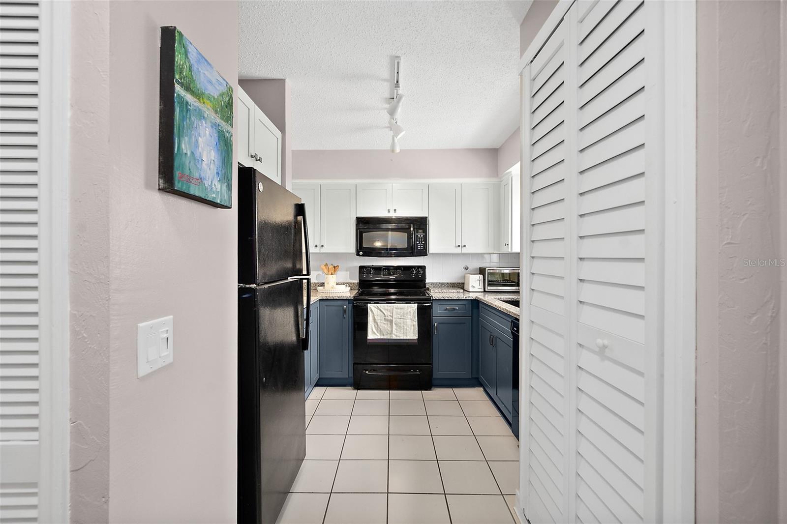 OCEAN MARINA CONDO PH 2 - Residential