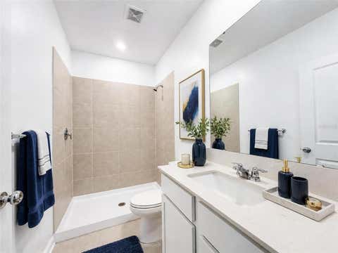 Tiny photo for 187 Puma Loop, Groveland, FL 34736 (MLS # O6417097)