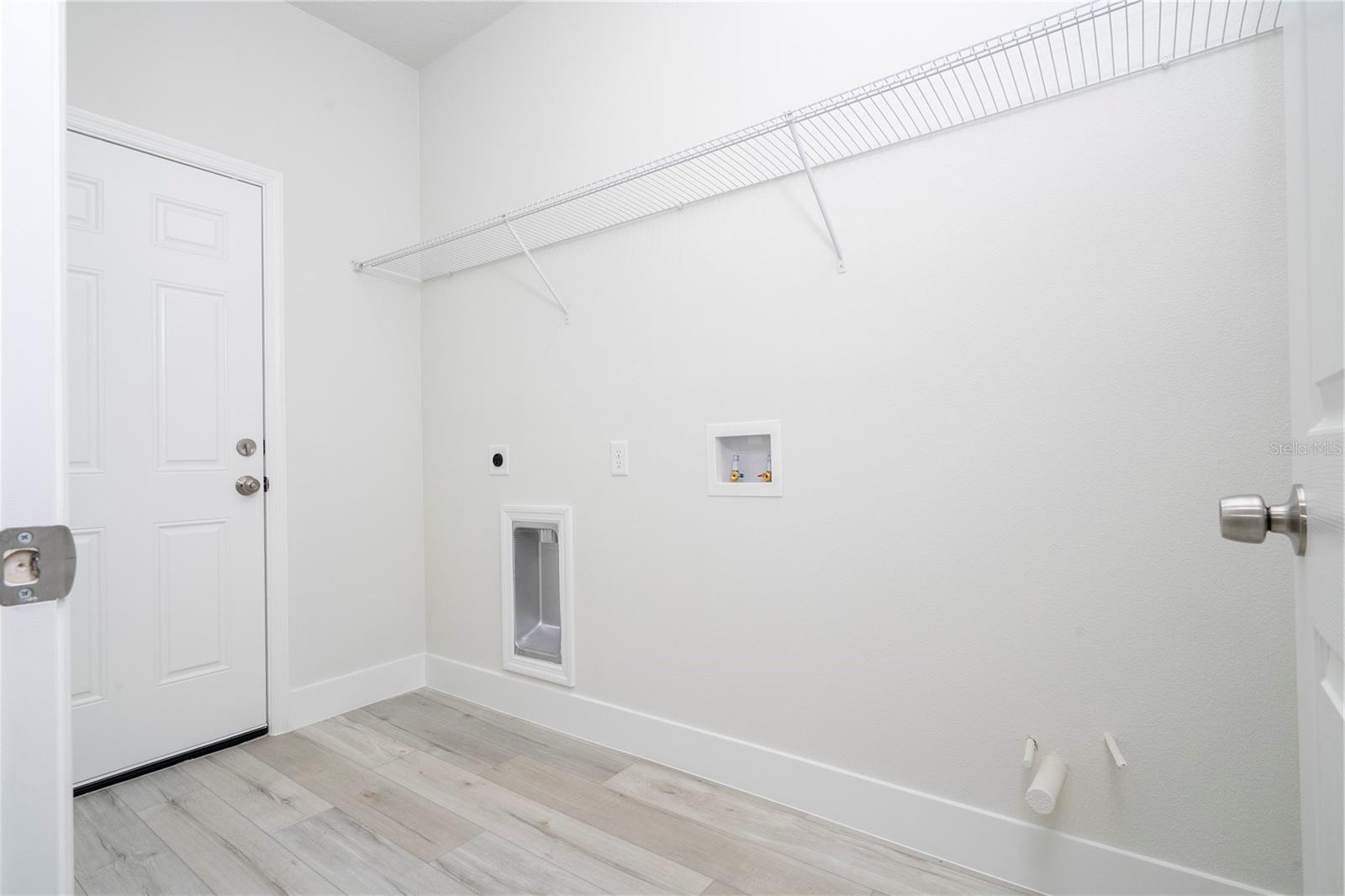 CITRUS SPGS UNIT 01 - Residential