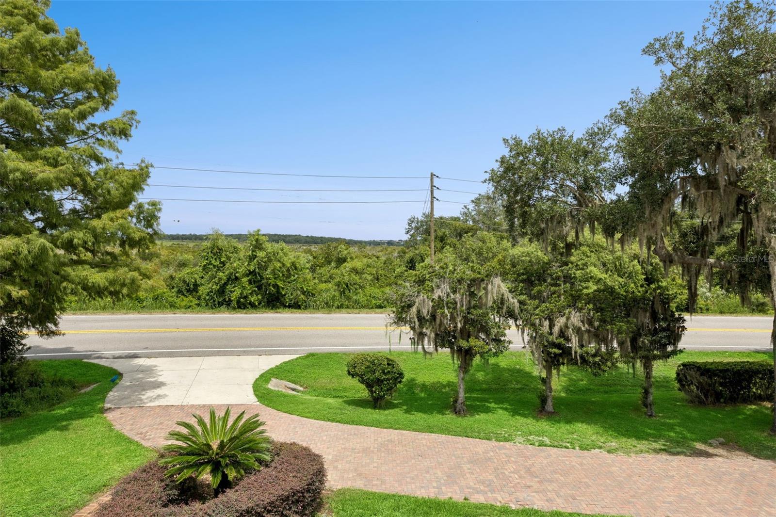10550 LAKE MINNEOLA SHORES