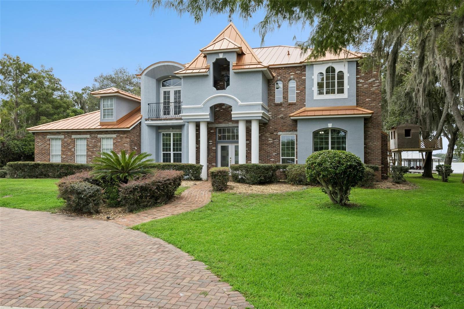 10550 LAKE MINNEOLA SHORES