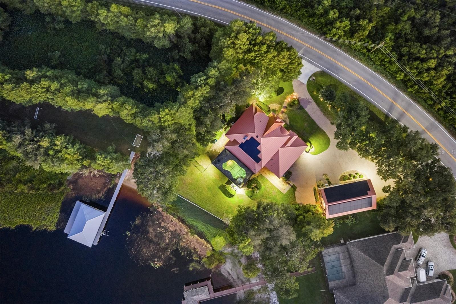 10550 LAKE MINNEOLA SHORES
