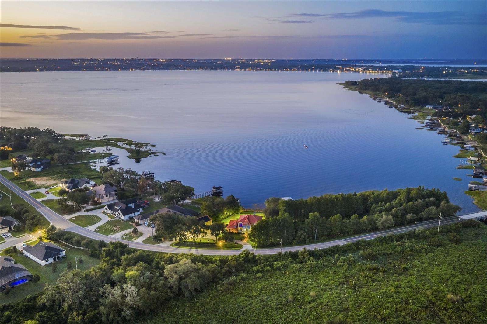 10550 LAKE MINNEOLA SHORES