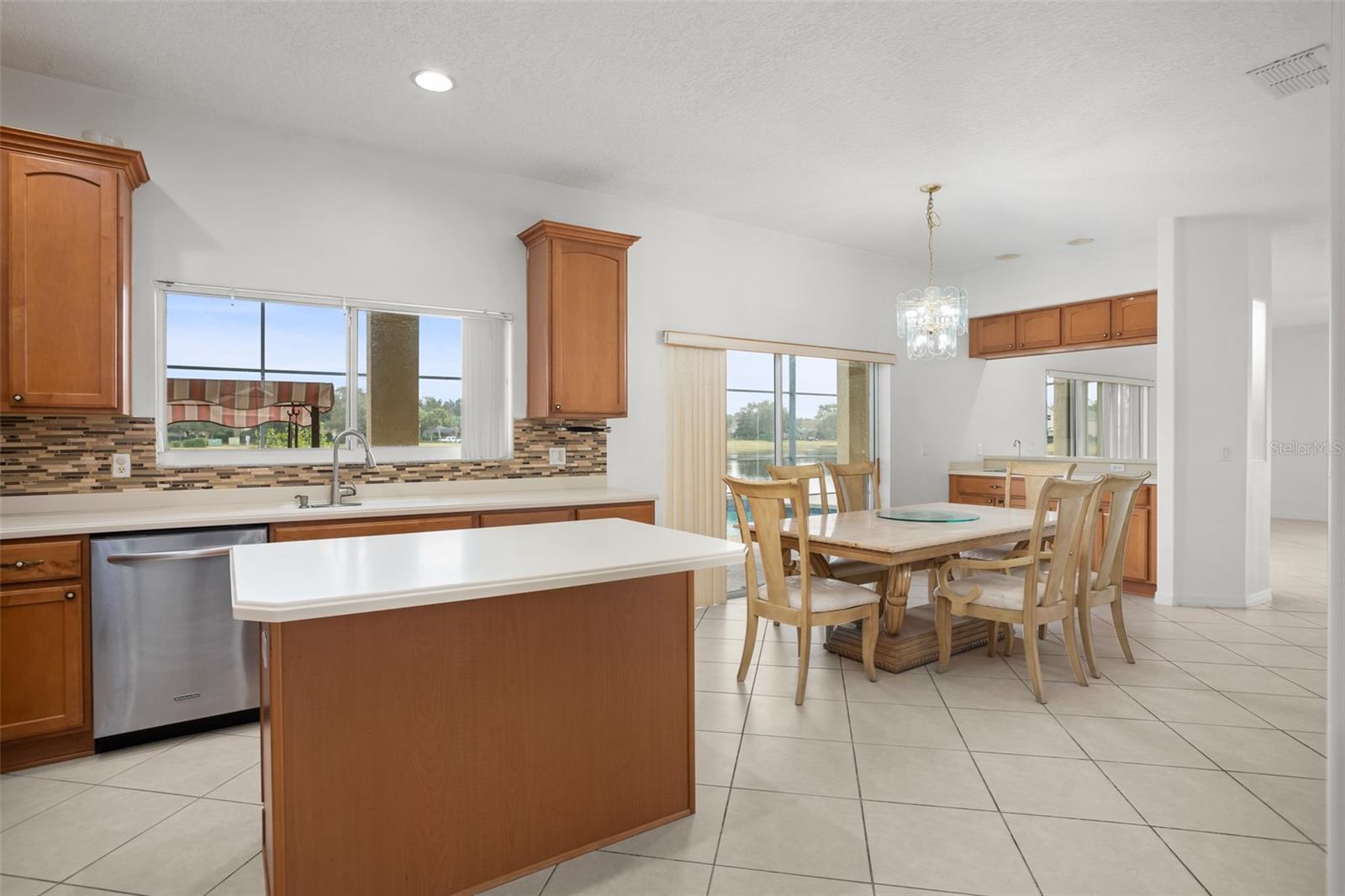 NORTH SHORE/LK HART PRCL 08 - Residential Lease