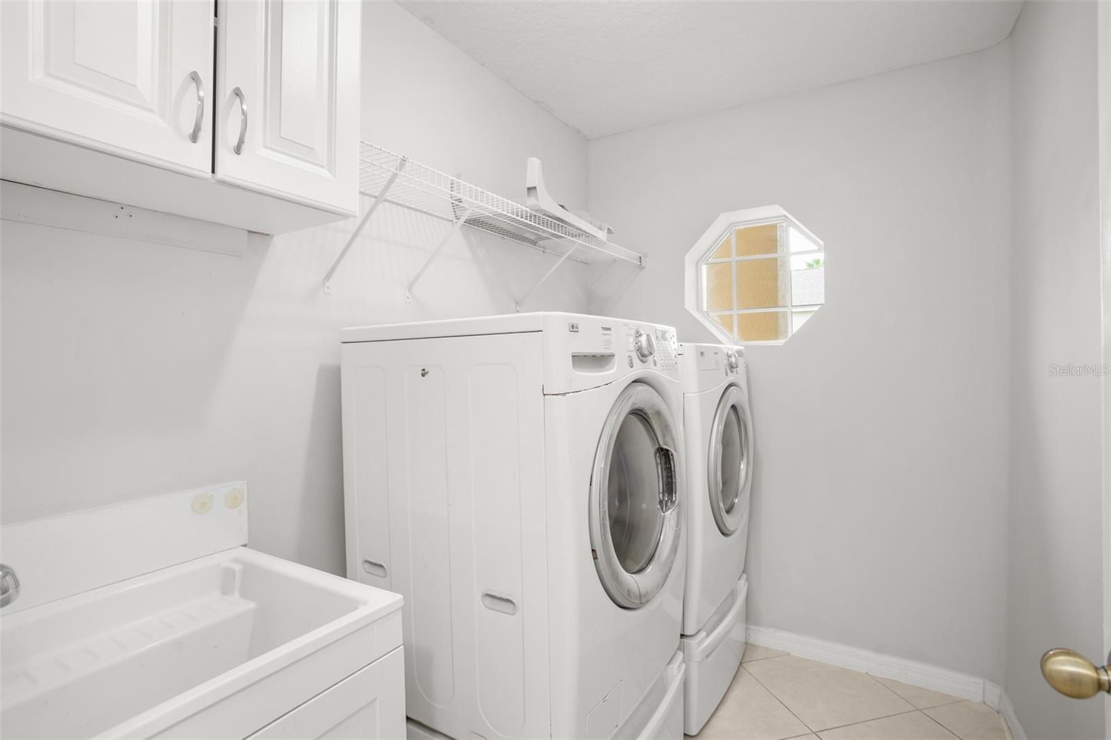 NORTH SHORE/LK HART PRCL 08 - Residential Lease