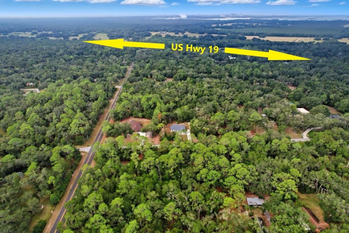 CRYSTAL MANOR UNIT 02 - Residential