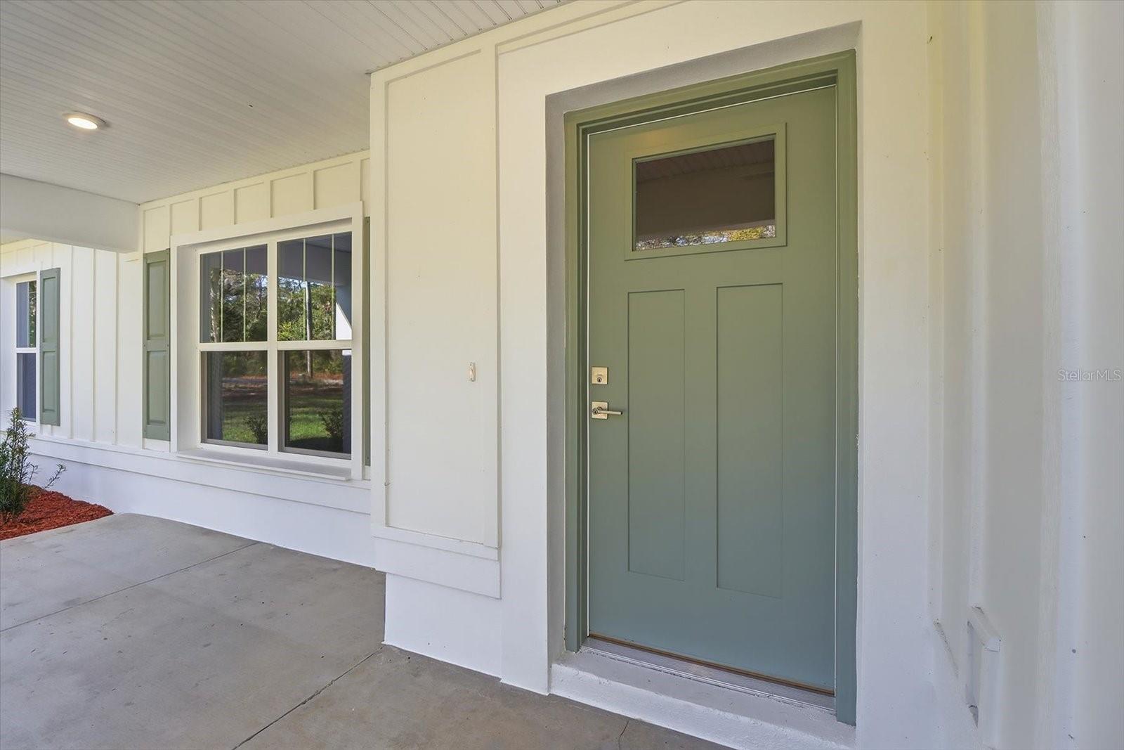 CRYSTAL MANOR UNIT 02 - Residential