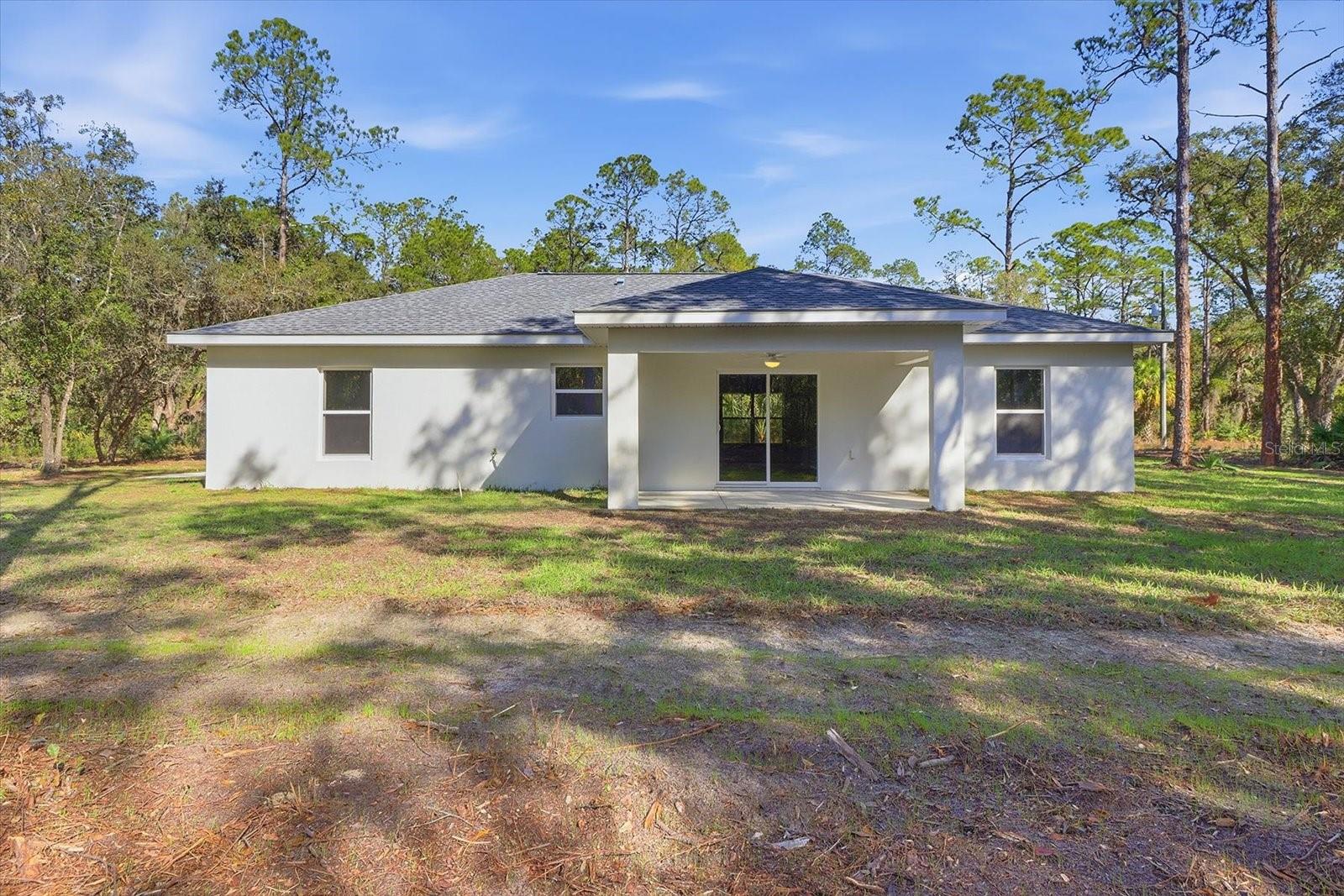 CRYSTAL MANOR UNIT 02 - Residential