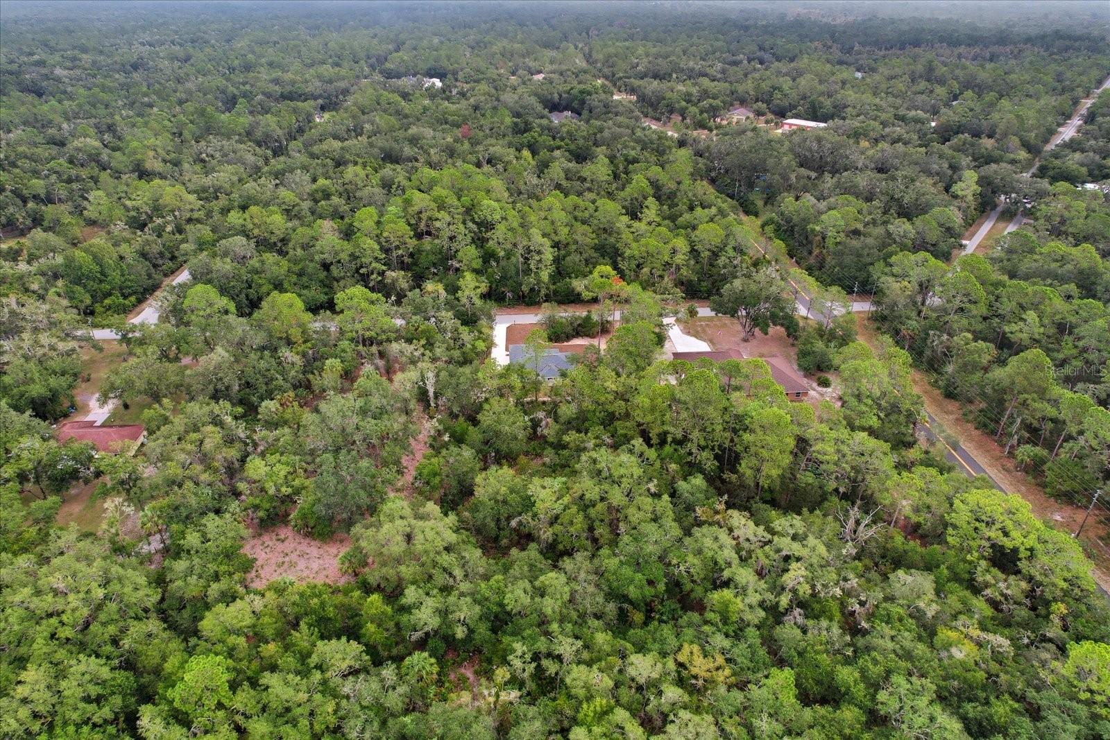 CRYSTAL MANOR UNIT 02 - Residential