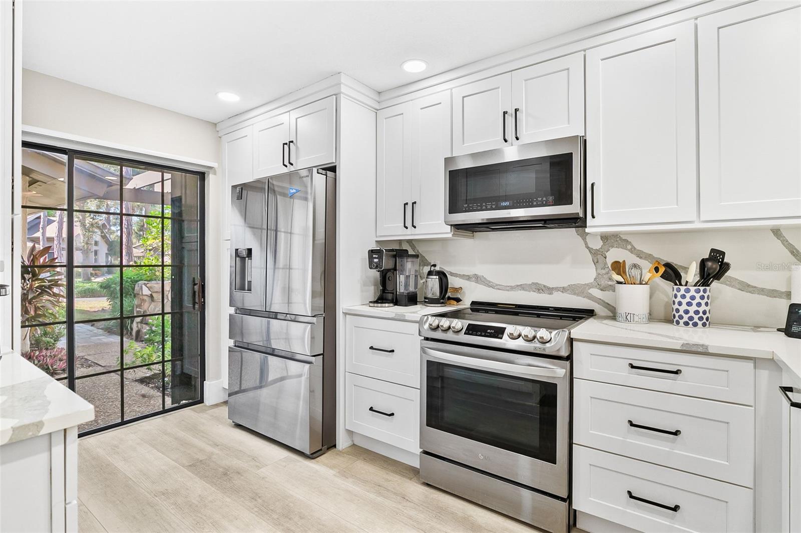 PIPERS WAITE - Residential