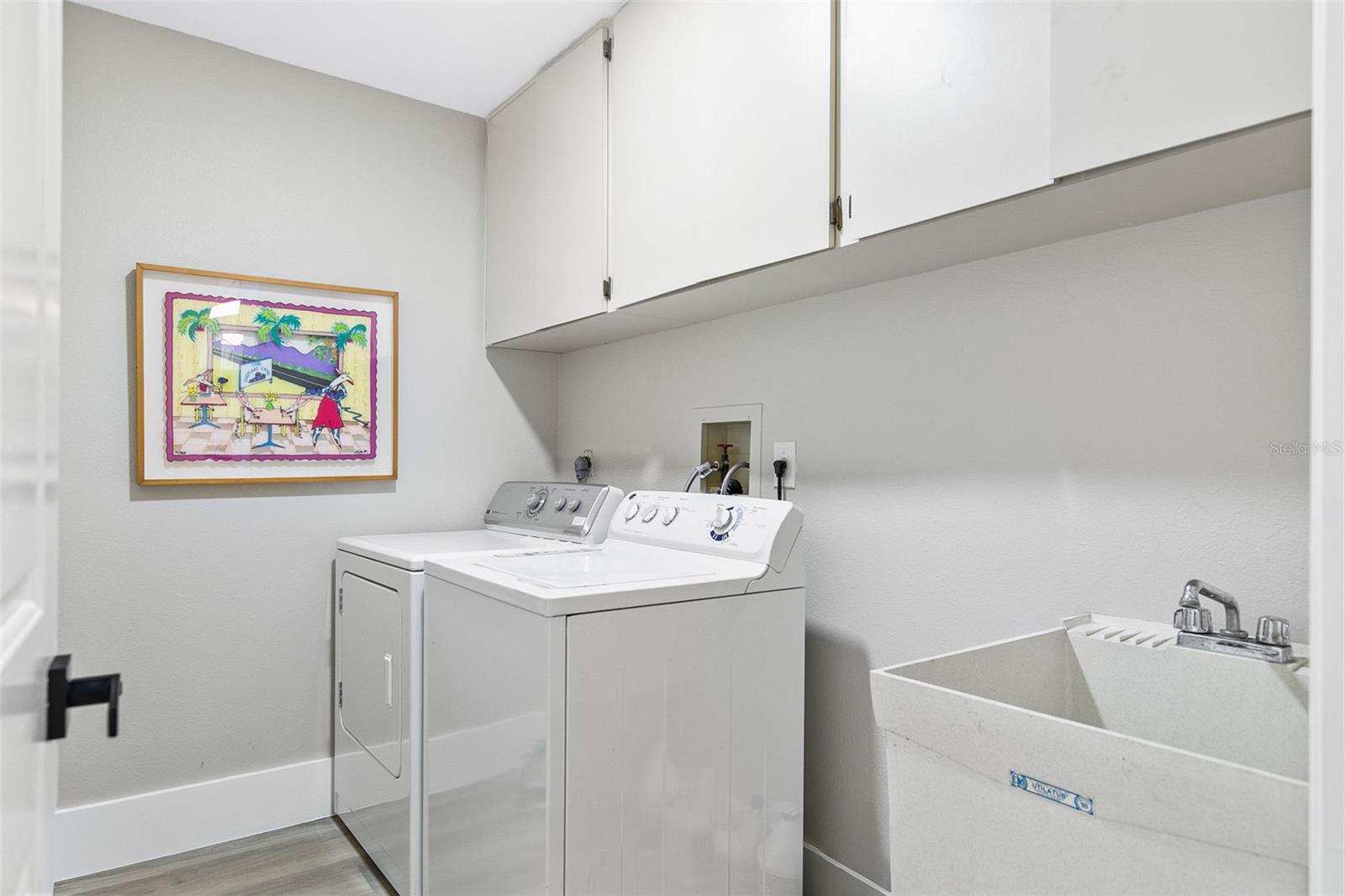 PIPERS WAITE - Residential