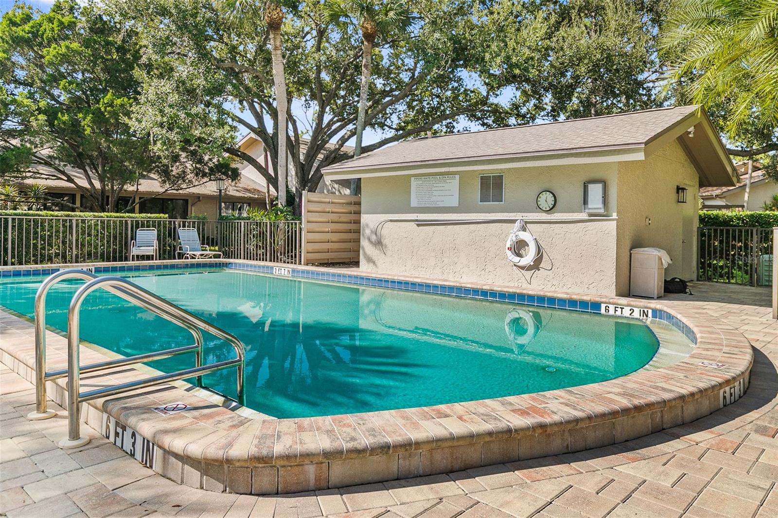 PIPERS WAITE - Residential