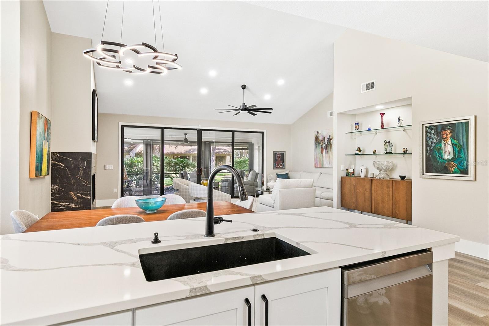 PIPERS WAITE - Residential