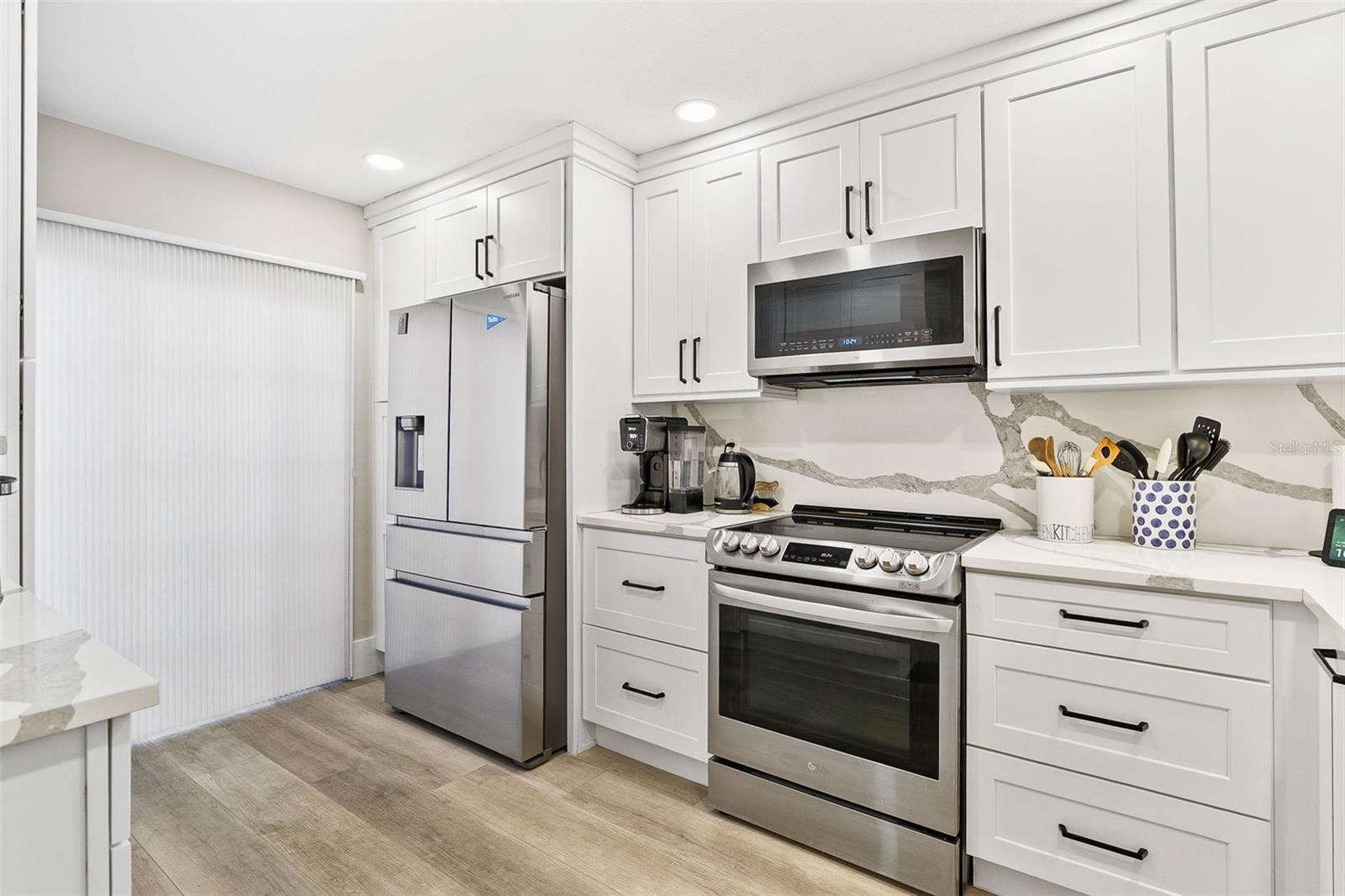 PIPERS WAITE - Residential