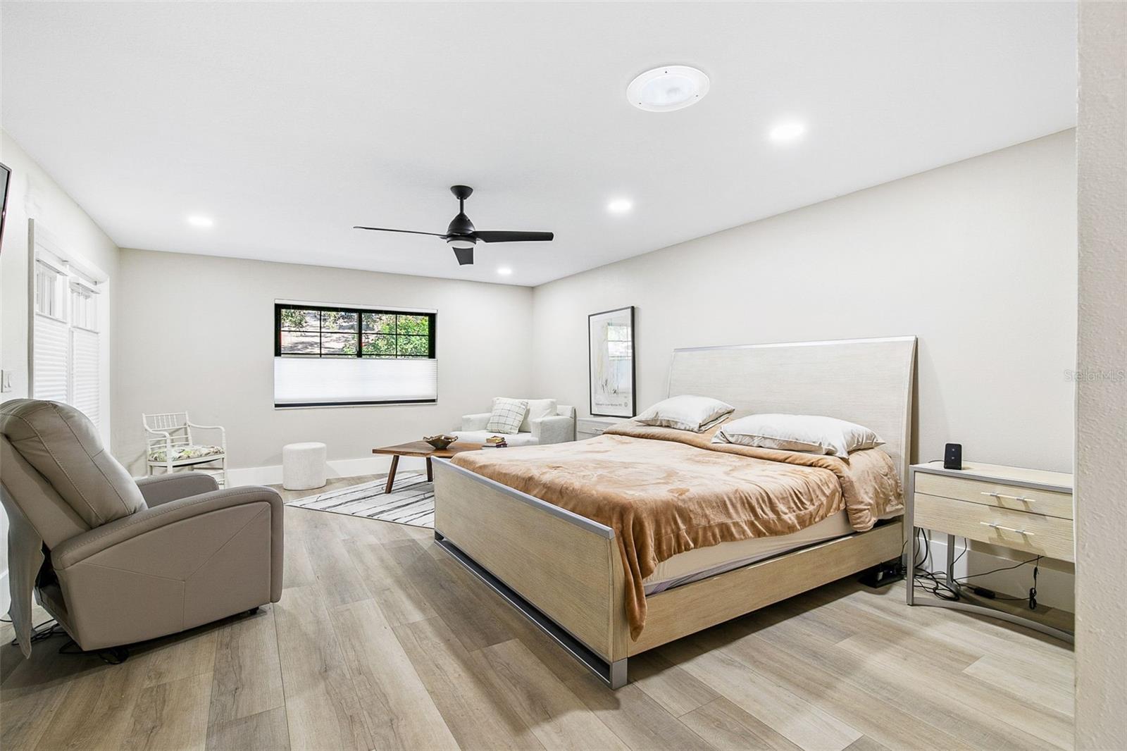 PIPERS WAITE - Residential