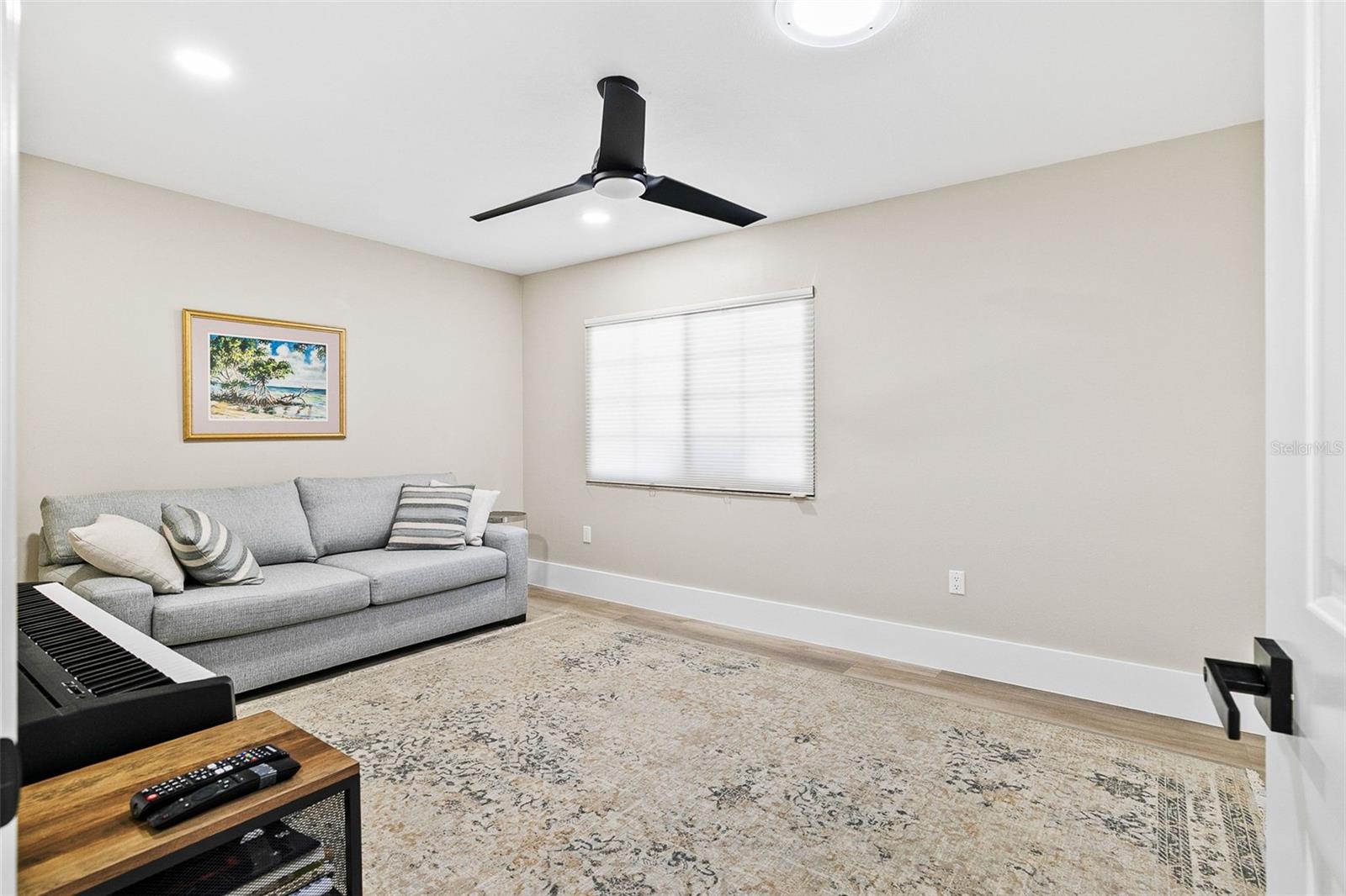 PIPERS WAITE - Residential