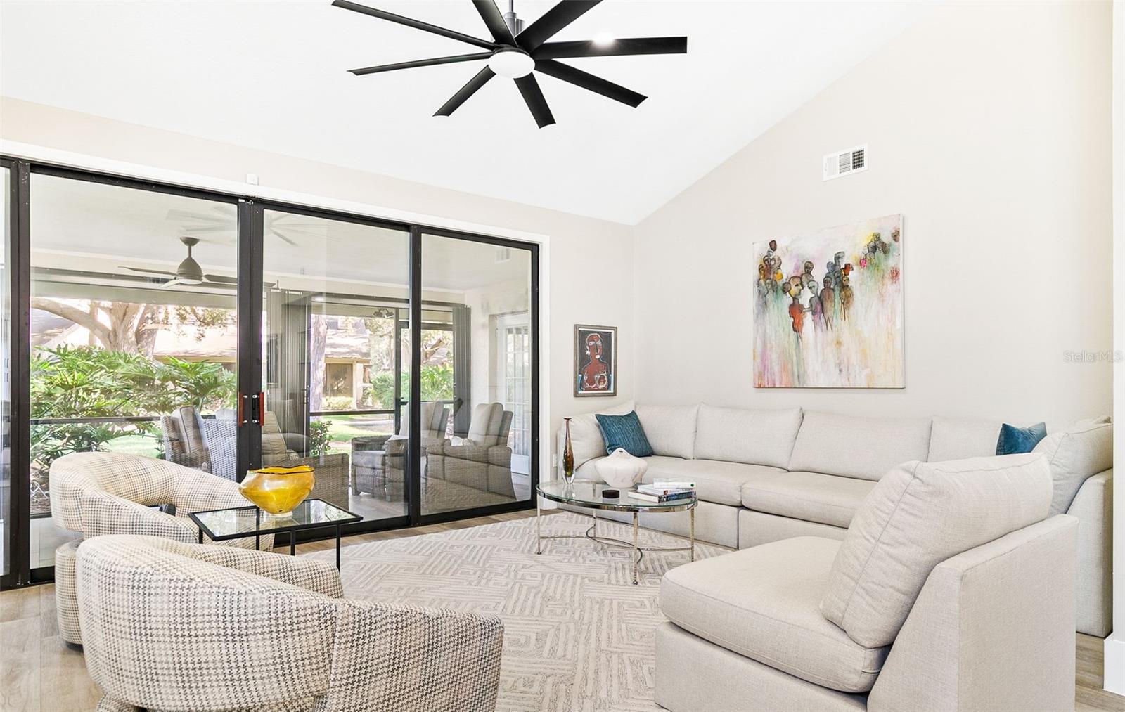 PIPERS WAITE - Residential