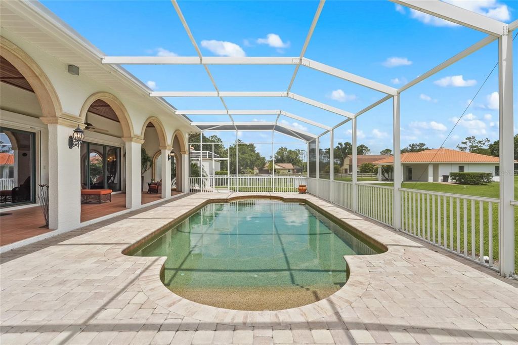 Photo of 7025 Saddle Creek Circle, Sarasota, FL 34241 (MLS # A4655109)