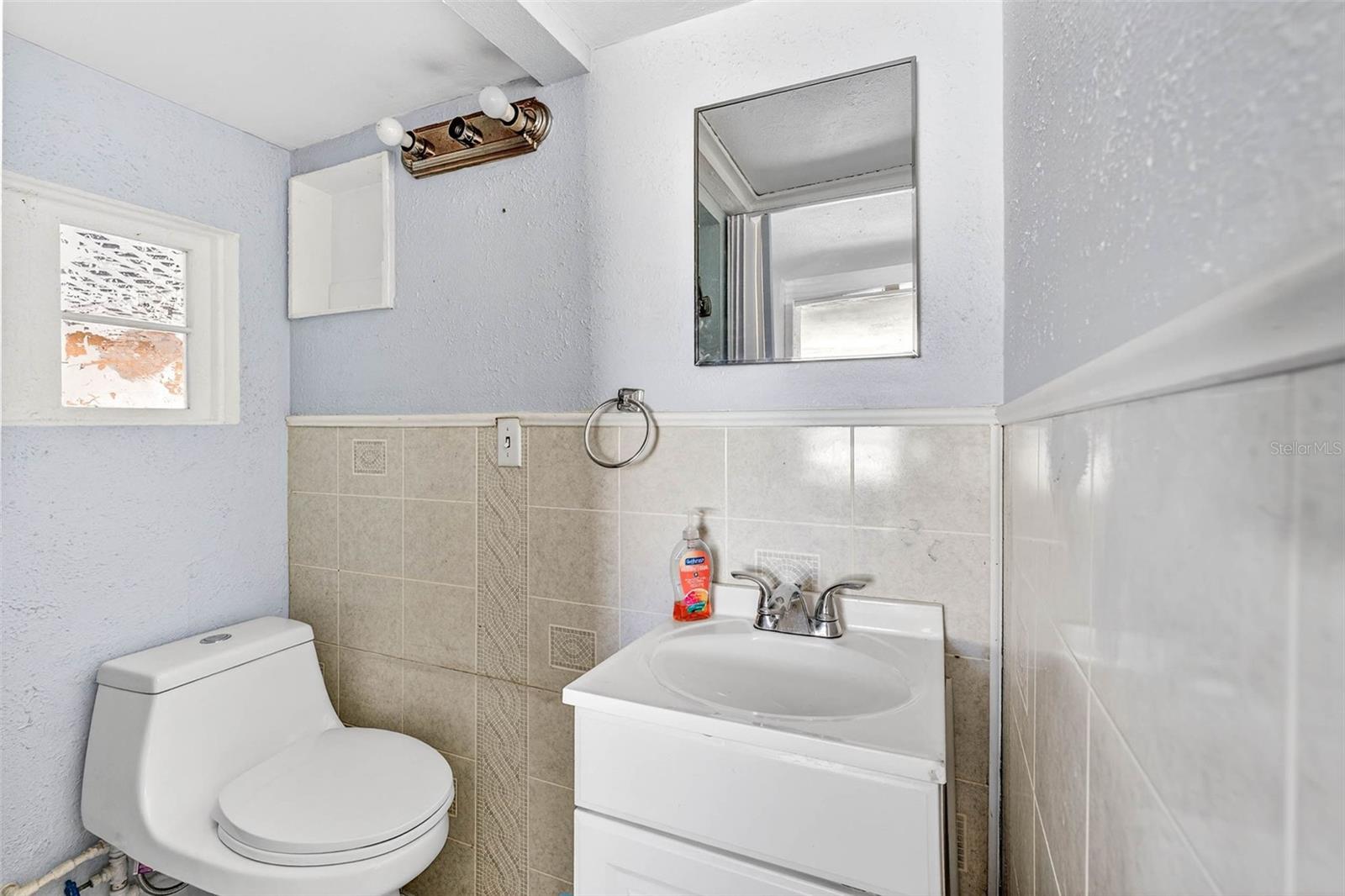 GULF & BAY SUB - Residential