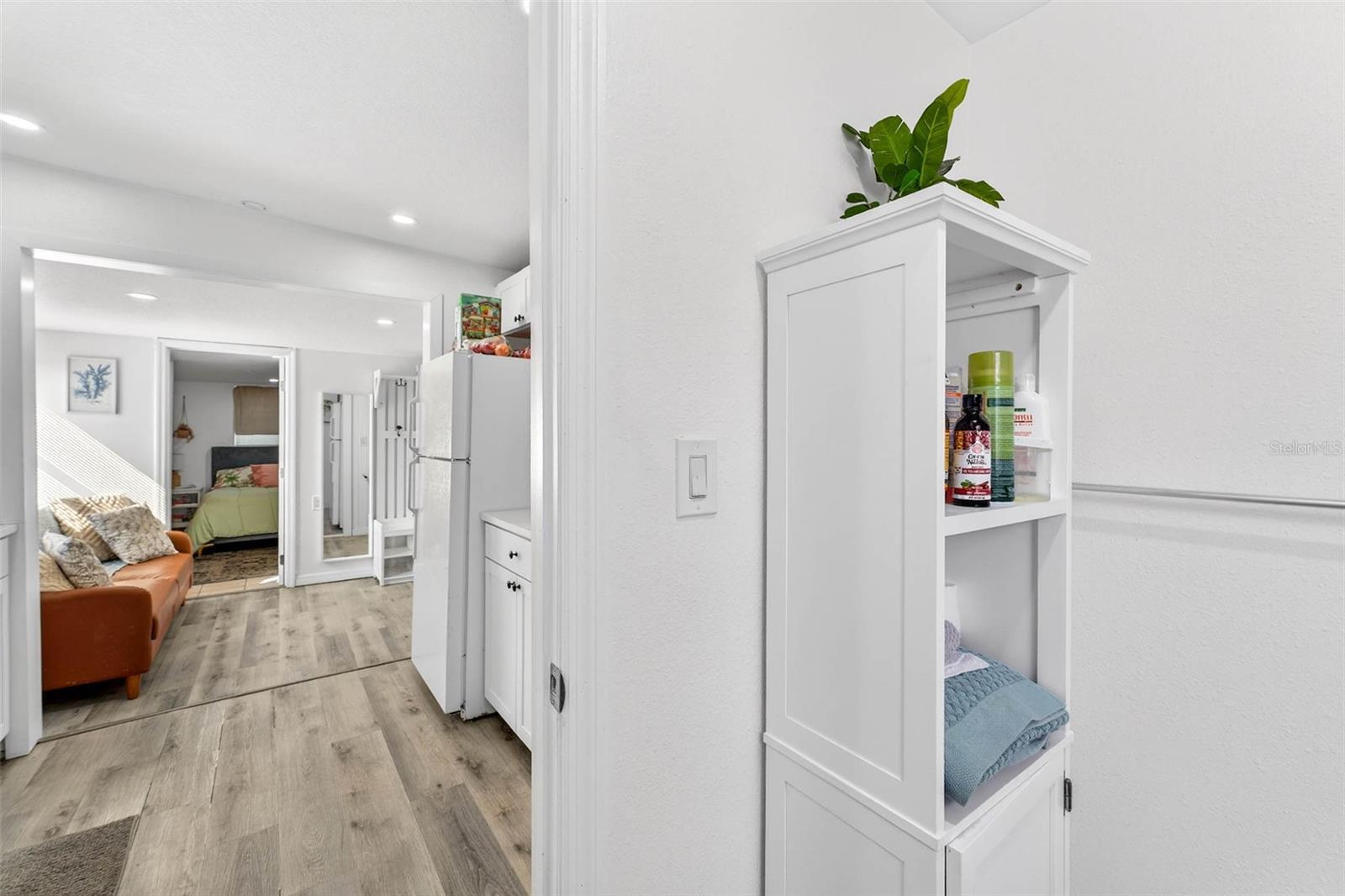 GULF & BAY SUB - Residential