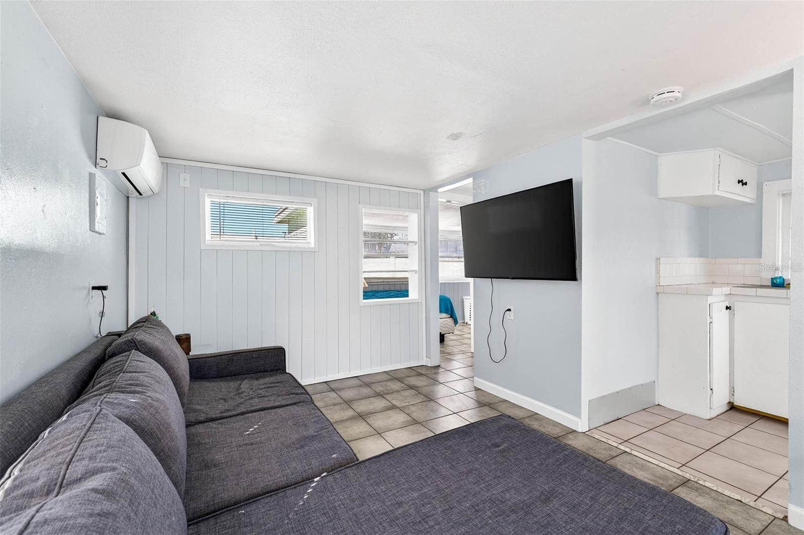 GULF & BAY SUB - Residential