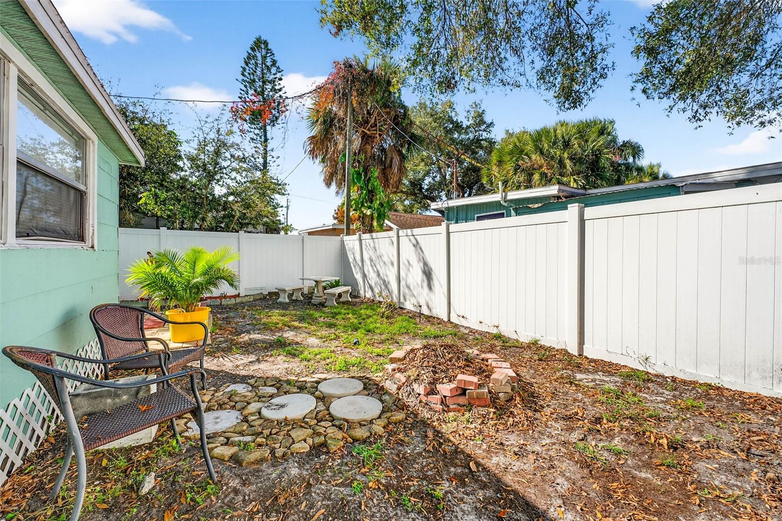 GULF & BAY SUB - Residential