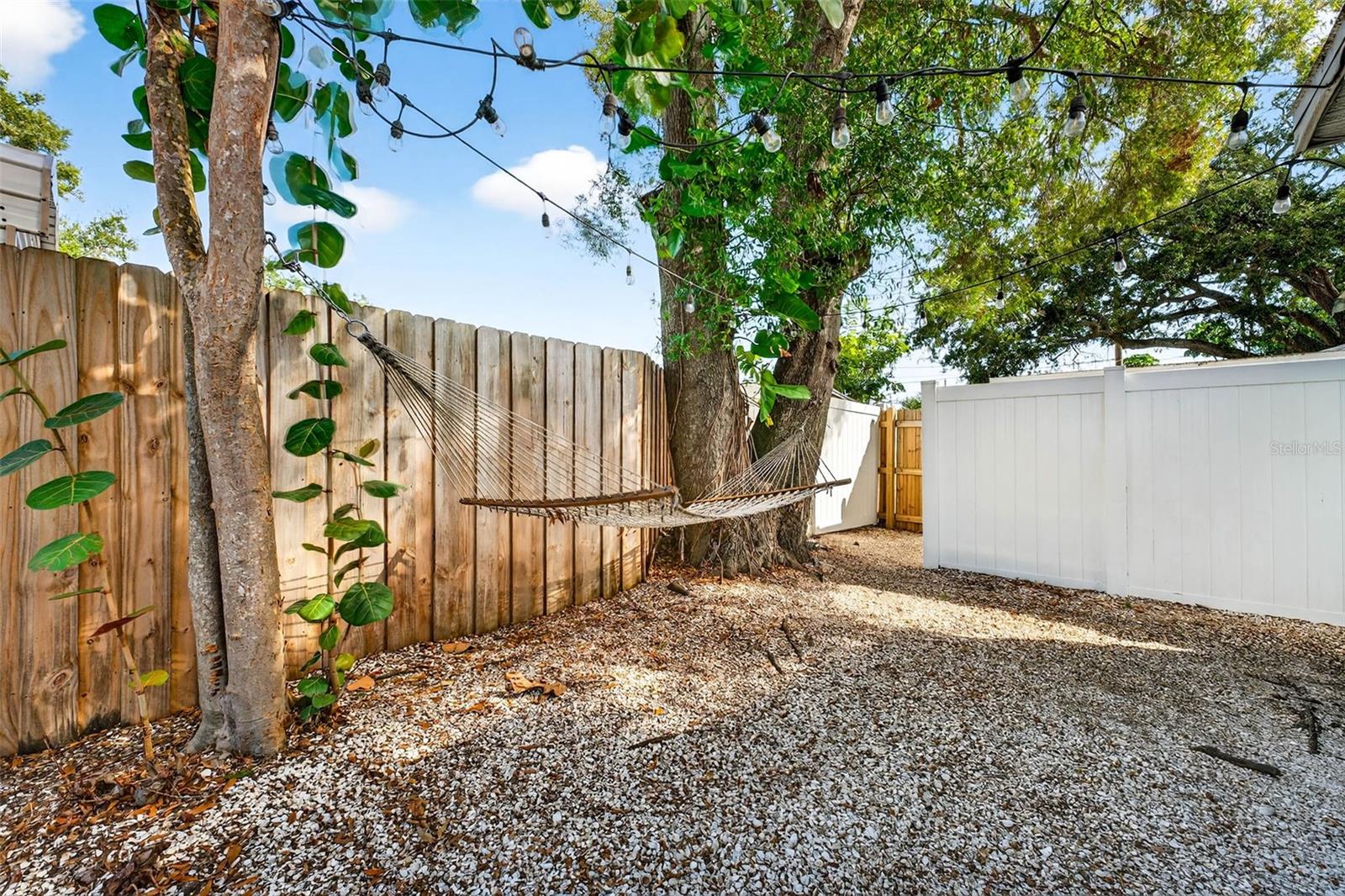 GULF & BAY SUB - Residential