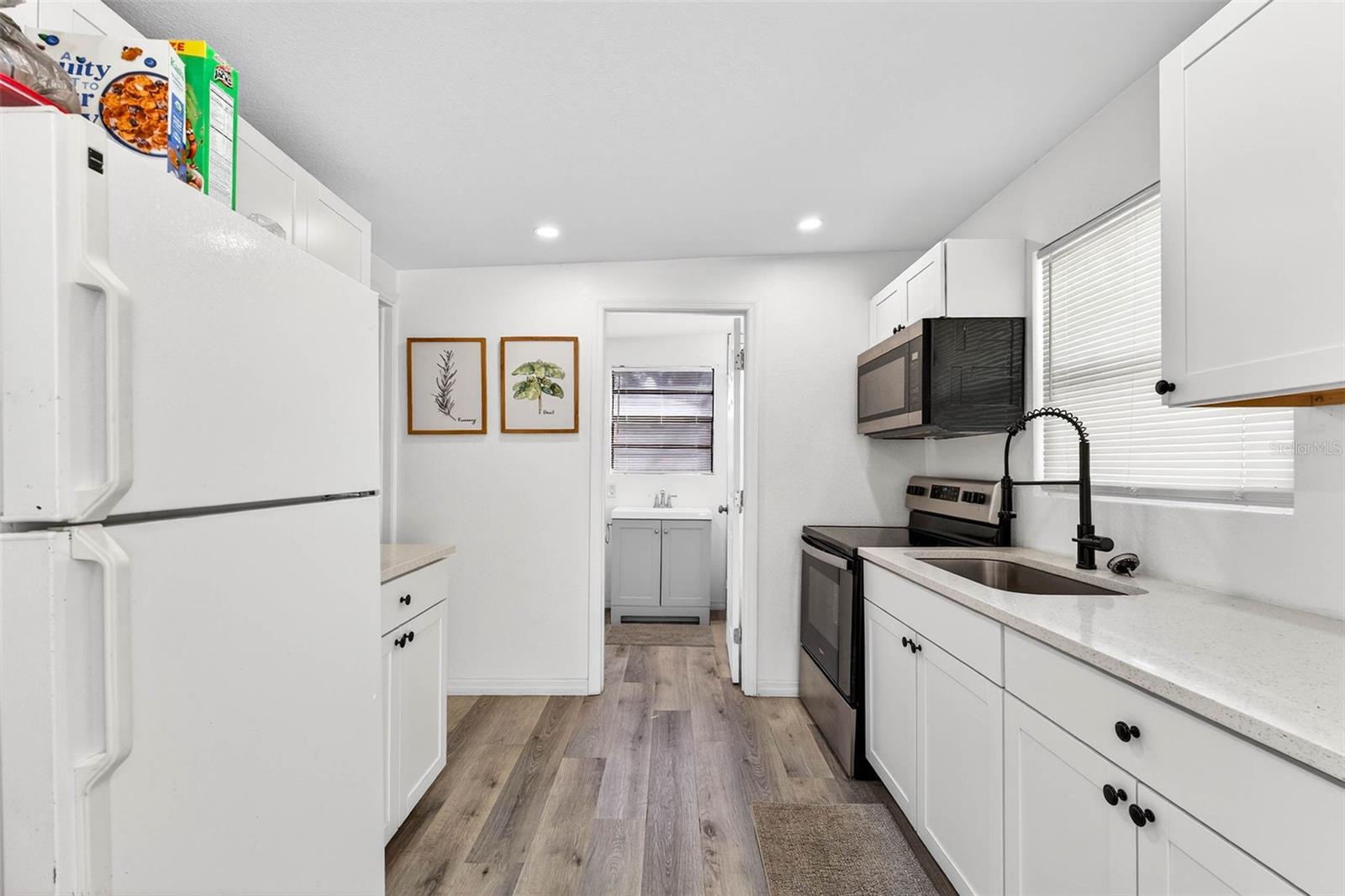 GULF & BAY SUB - Residential