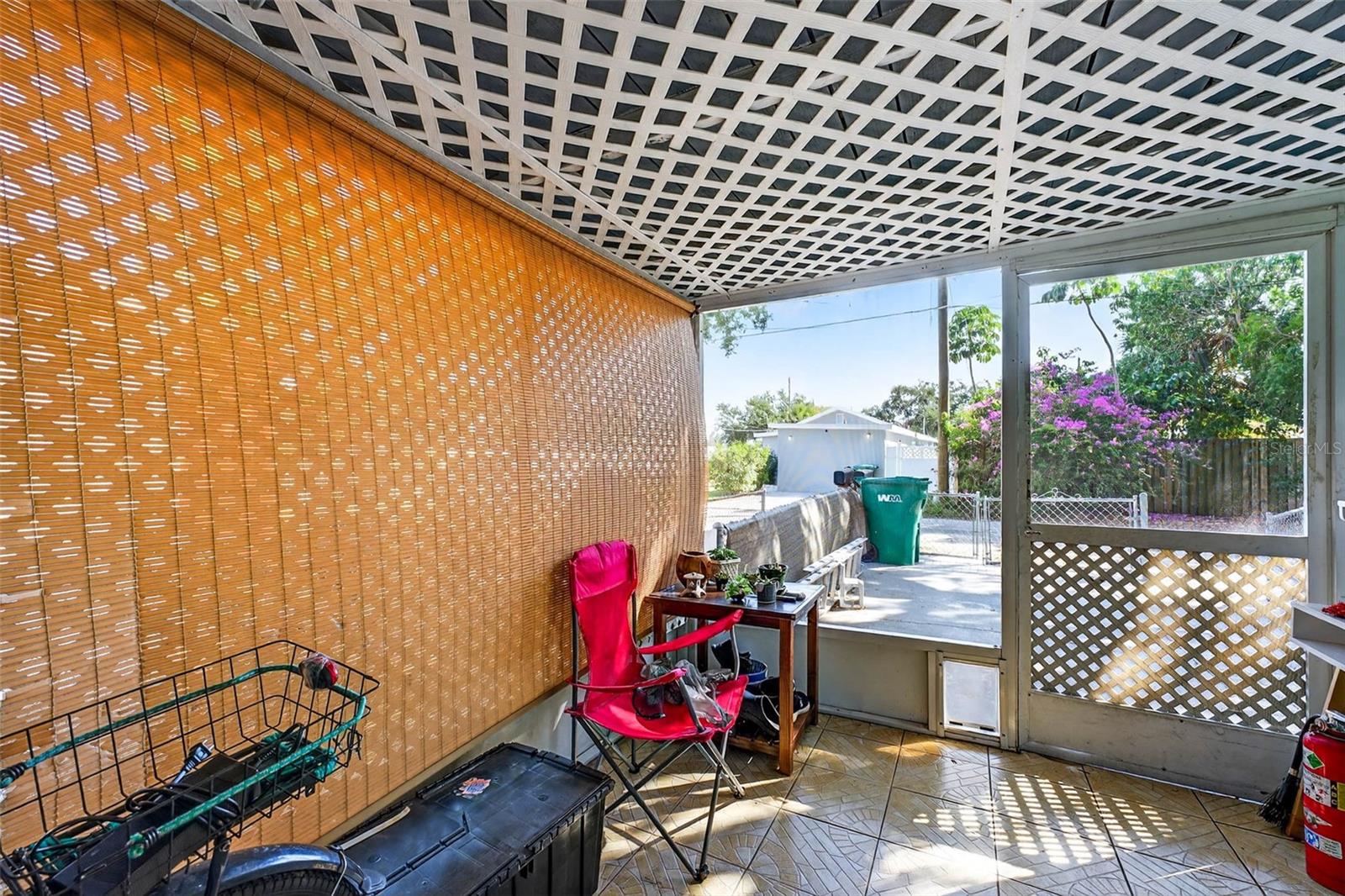 GULF & BAY SUB - Residential