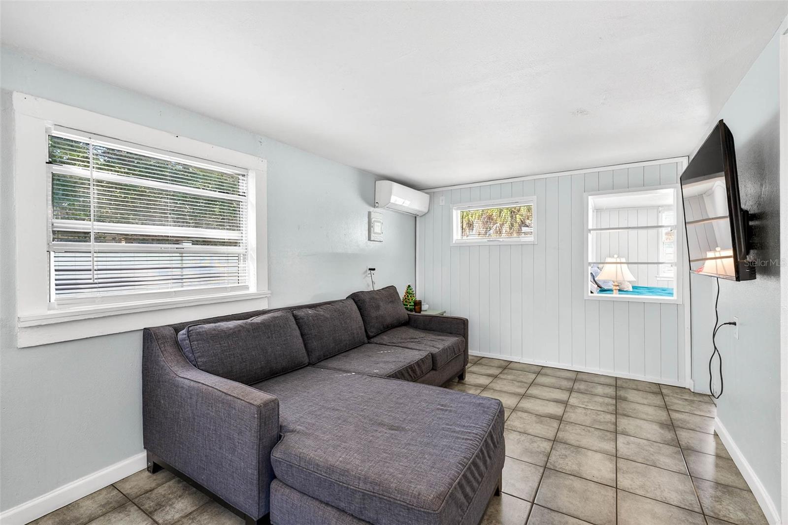 GULF & BAY SUB - Residential