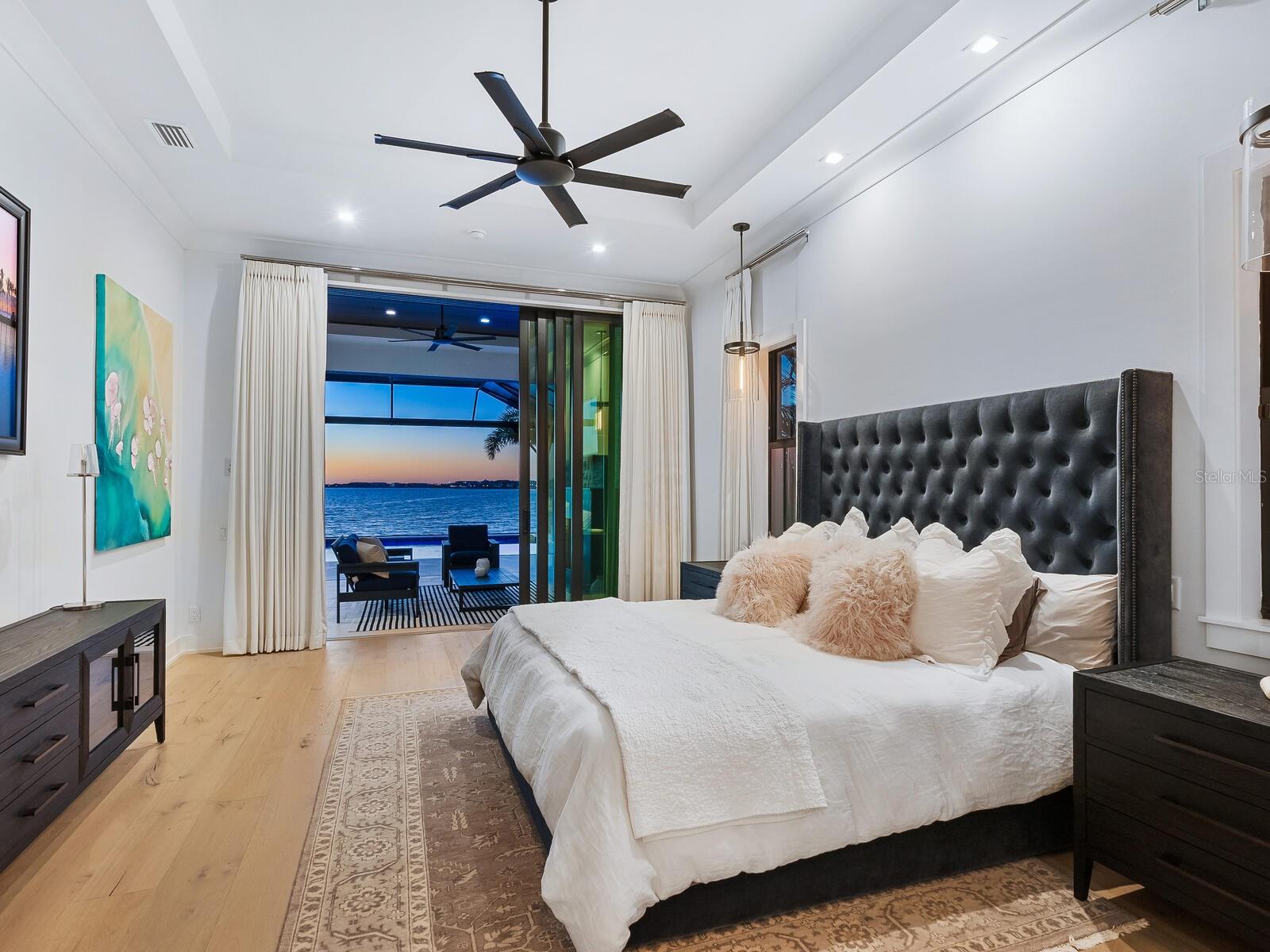 LAKEHOUSE COVE/WATERSIDE PH 5 - Residential