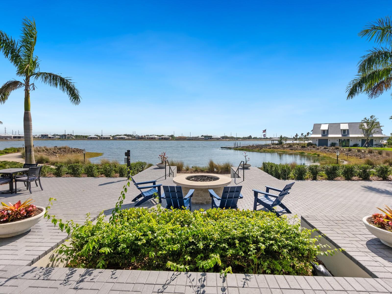 LAKEHOUSE COVE/WATERSIDE PH 5 - Residential