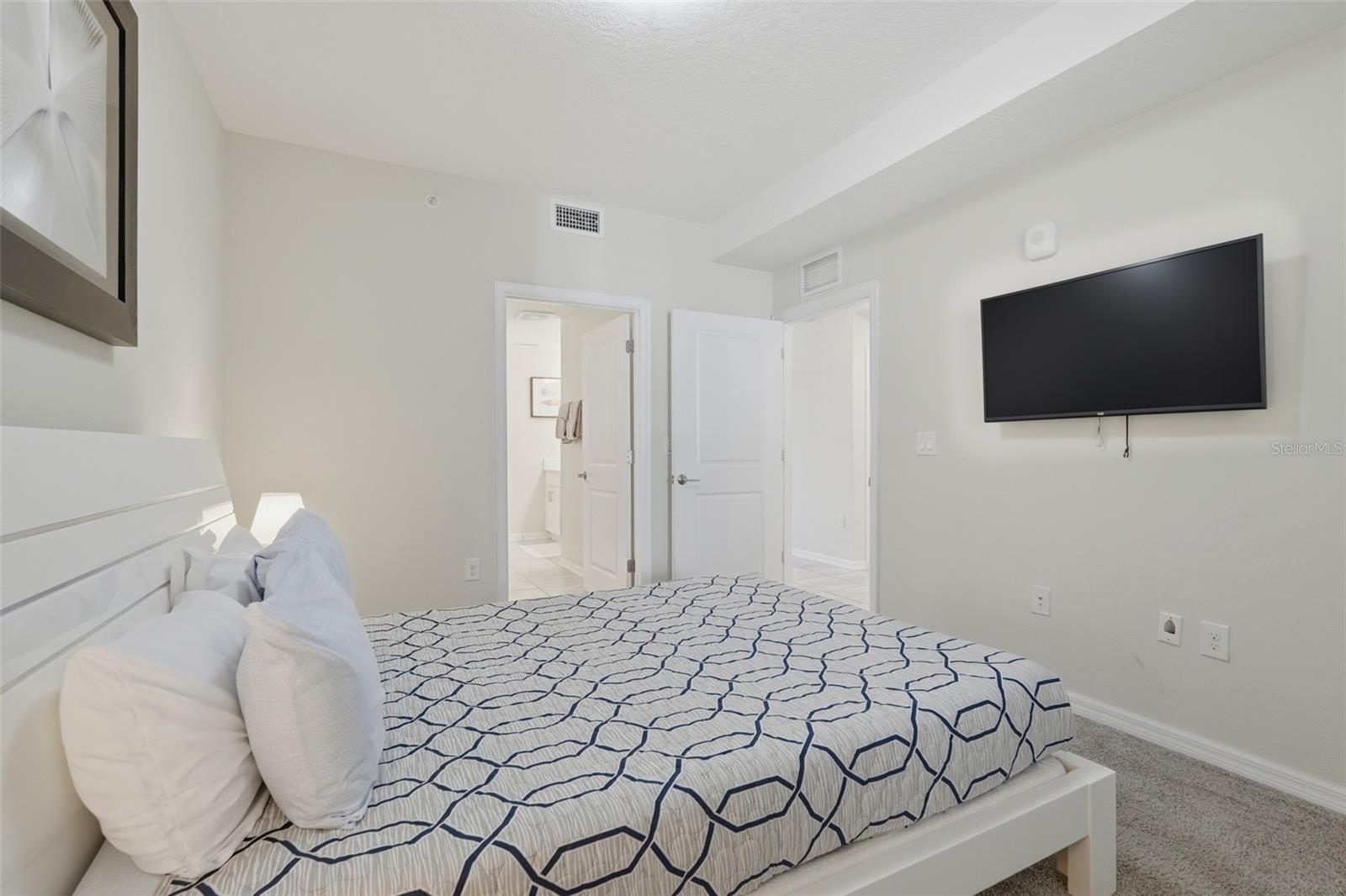 THE TERRACES AT STOREY LAKE CONDO NO 2 PH 15 - Residential