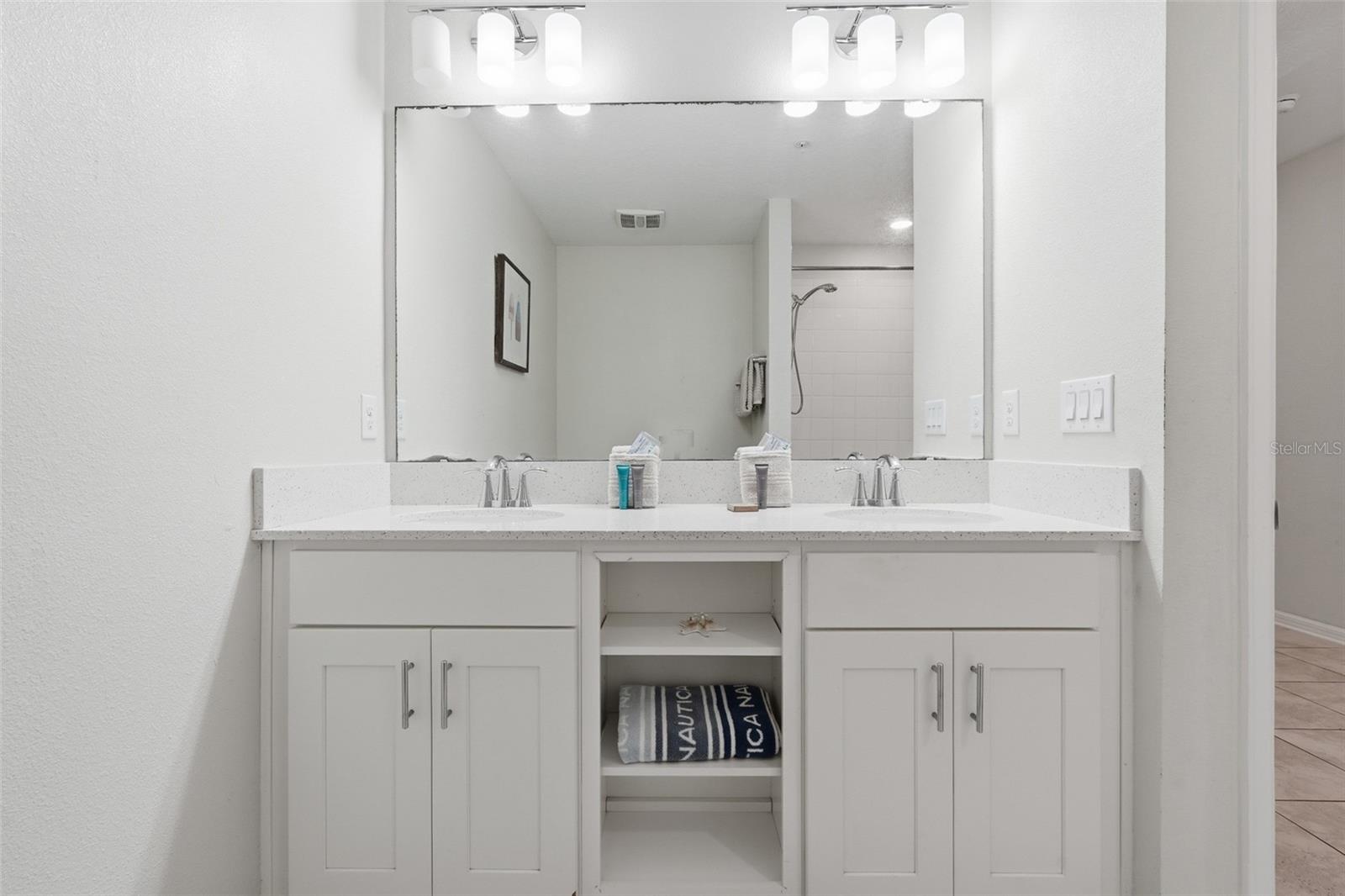 THE TERRACES AT STOREY LAKE CONDO NO 2 PH 15 - Residential