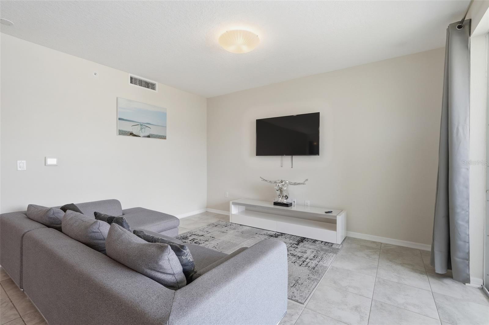 THE TERRACES AT STOREY LAKE CONDO NO 2 PH 15 - Residential