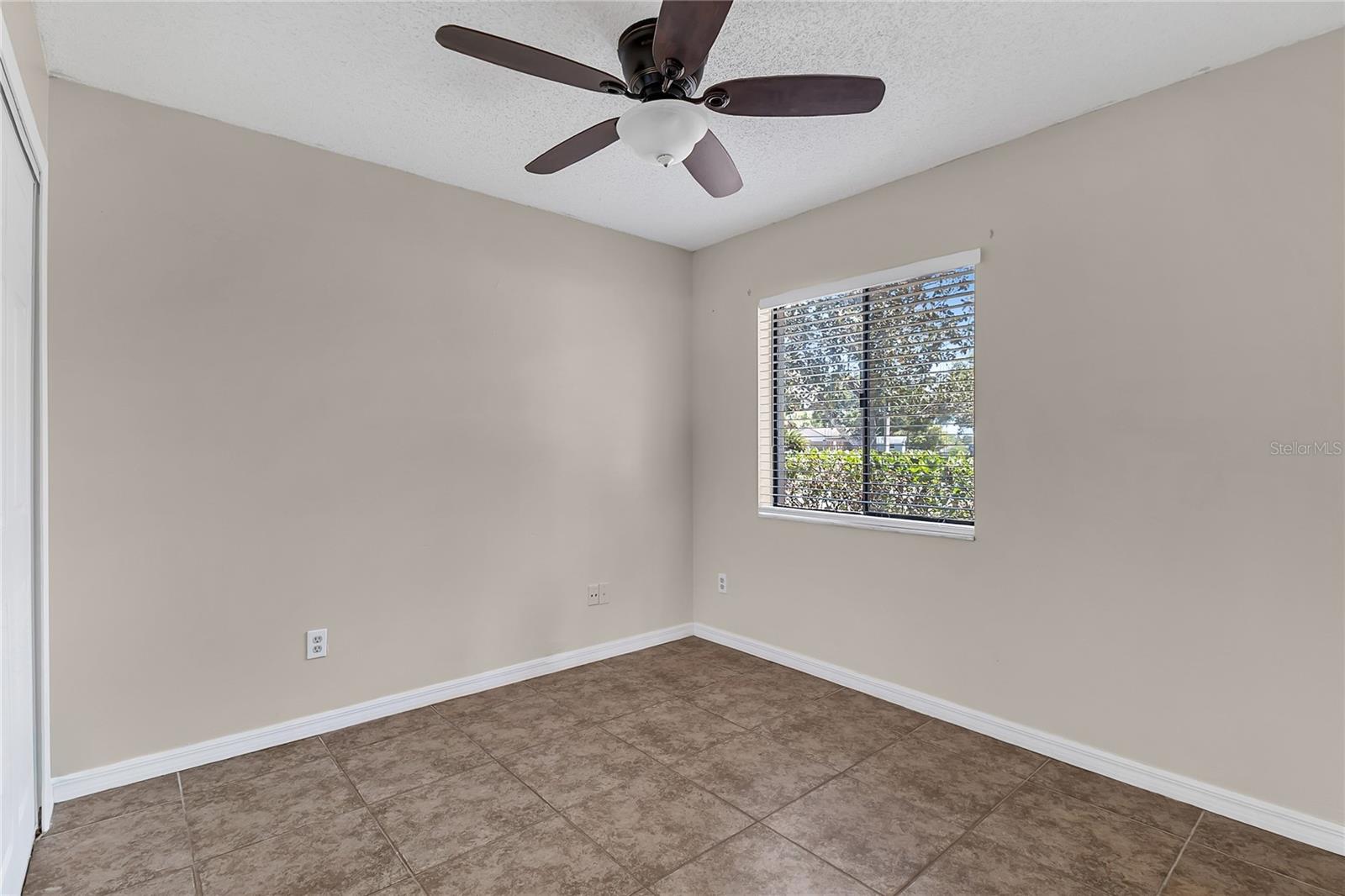 SUMMERBROOKE - Residential