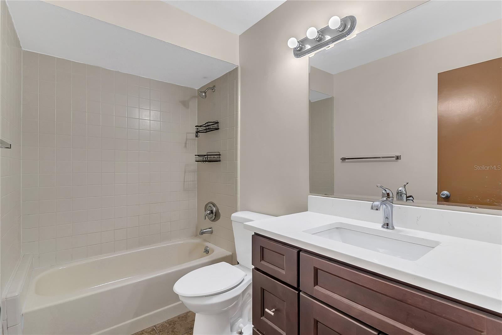 SUMMERBROOKE - Residential